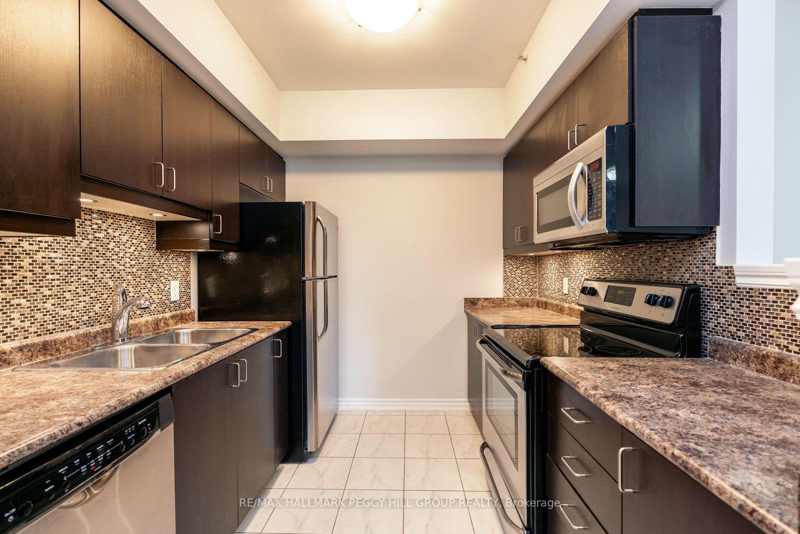 Photo 5 of Unit 205, 39 Ferndale Drive S, Barrie, Ardagh — HOMEH