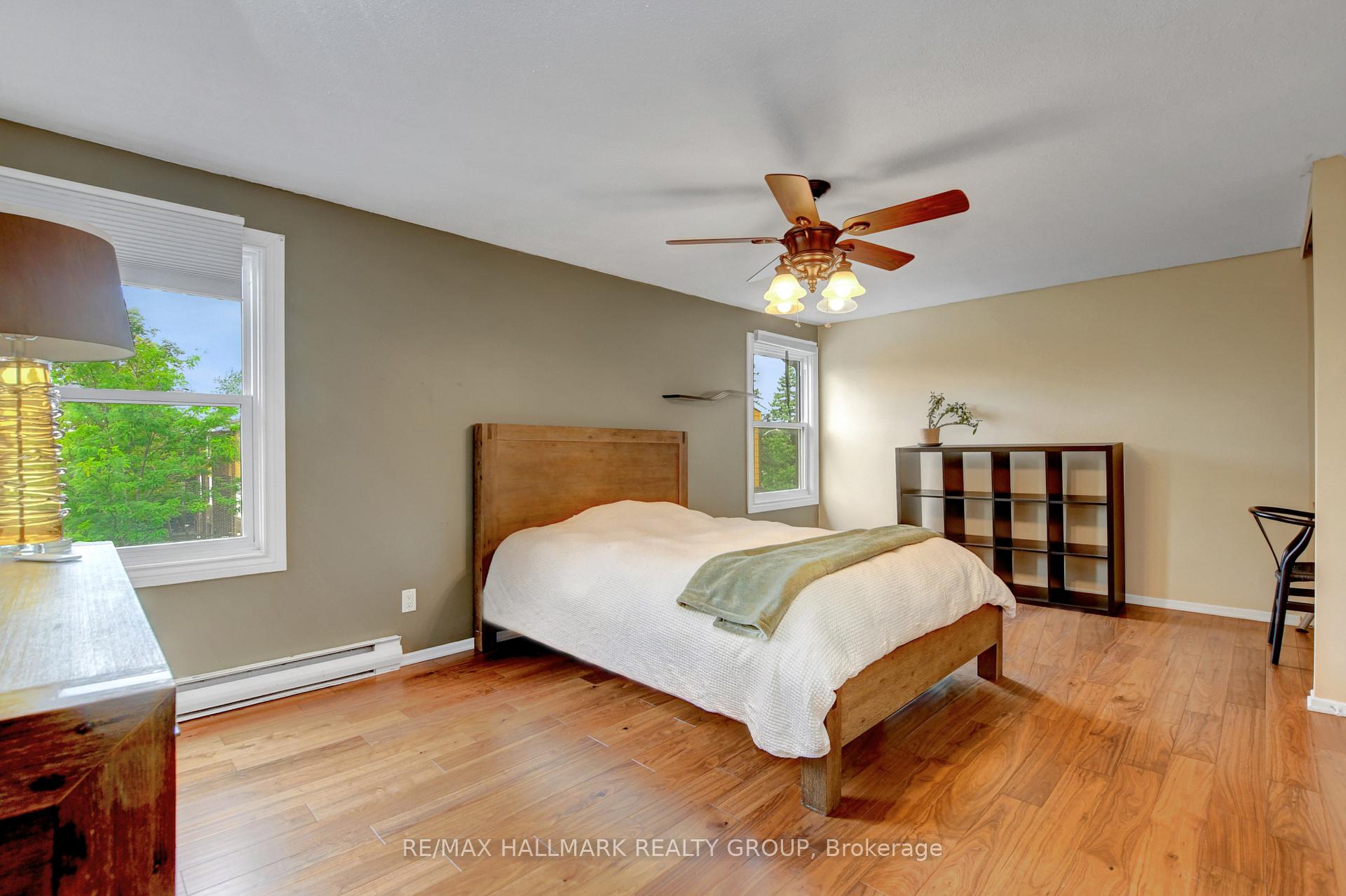 Photo 19 of 2094 Eric Crescent, Ottawa, Pineview — HOMEH