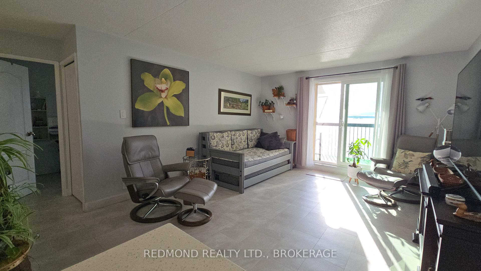 Photo 13 of Unit 304, 610 William Street S, Gananoque — HOMEH