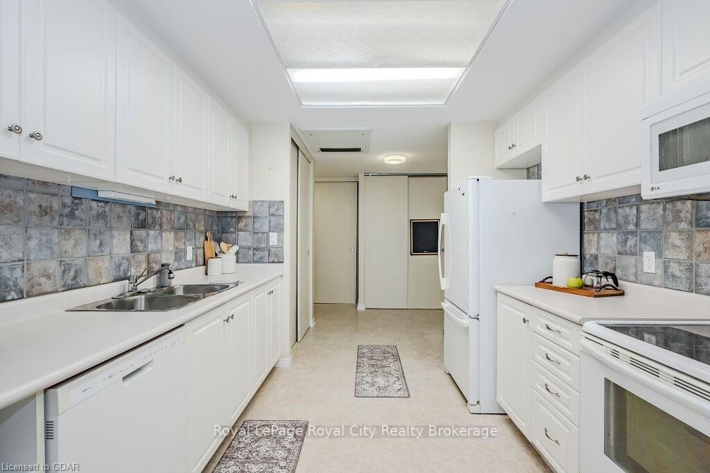 Photo 6 of Unit B2, 105 Bagot St Street, Guelph, Junction/Onward Willow — HOMEH
