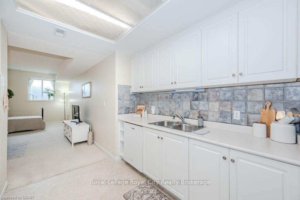 Photo 10 of Unit B2, 105 Bagot St Street, Guelph, Junction/Onward Willow — HOMEH