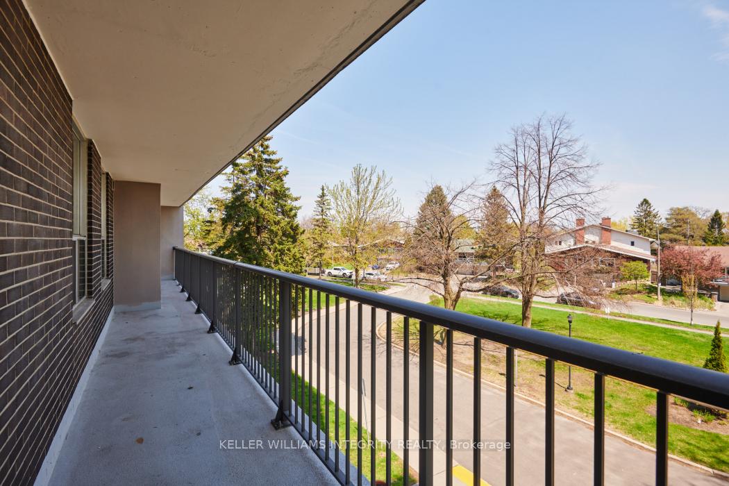 Photo 15 of Unit 305, 2400 Virginia Drive, Ottawa, Guildwood Estates - Urbandale Acres — HOMEH