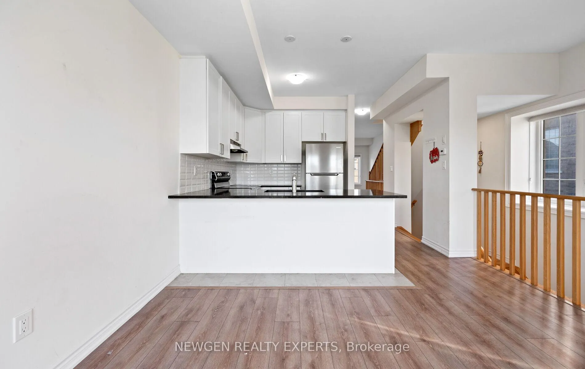 Photo 14 of 223 Royal Northern Path N, Oshawa, Windfields — HOMEH