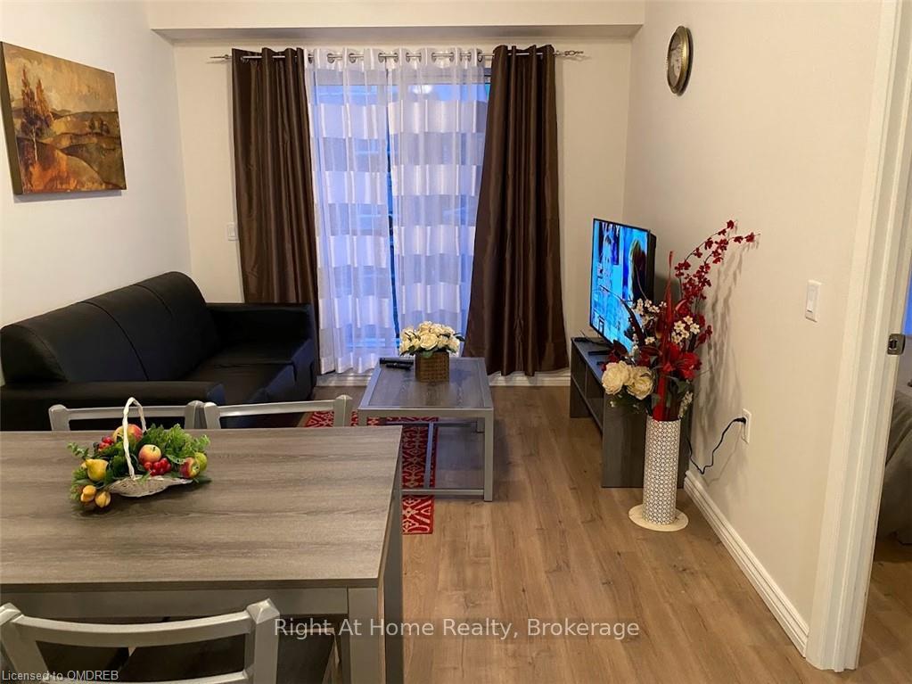 Photo 4 of Unit H506, 275 Larch Street, Waterloo — HOMEH