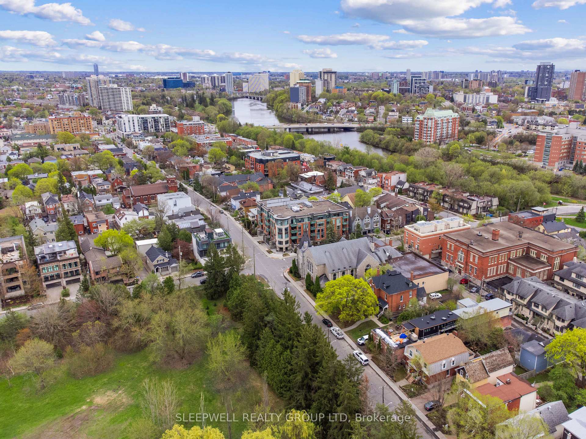 Photo 19 of Unit 303, 295 Mackay Street, Ottawa, Lindenlea — HOMEH