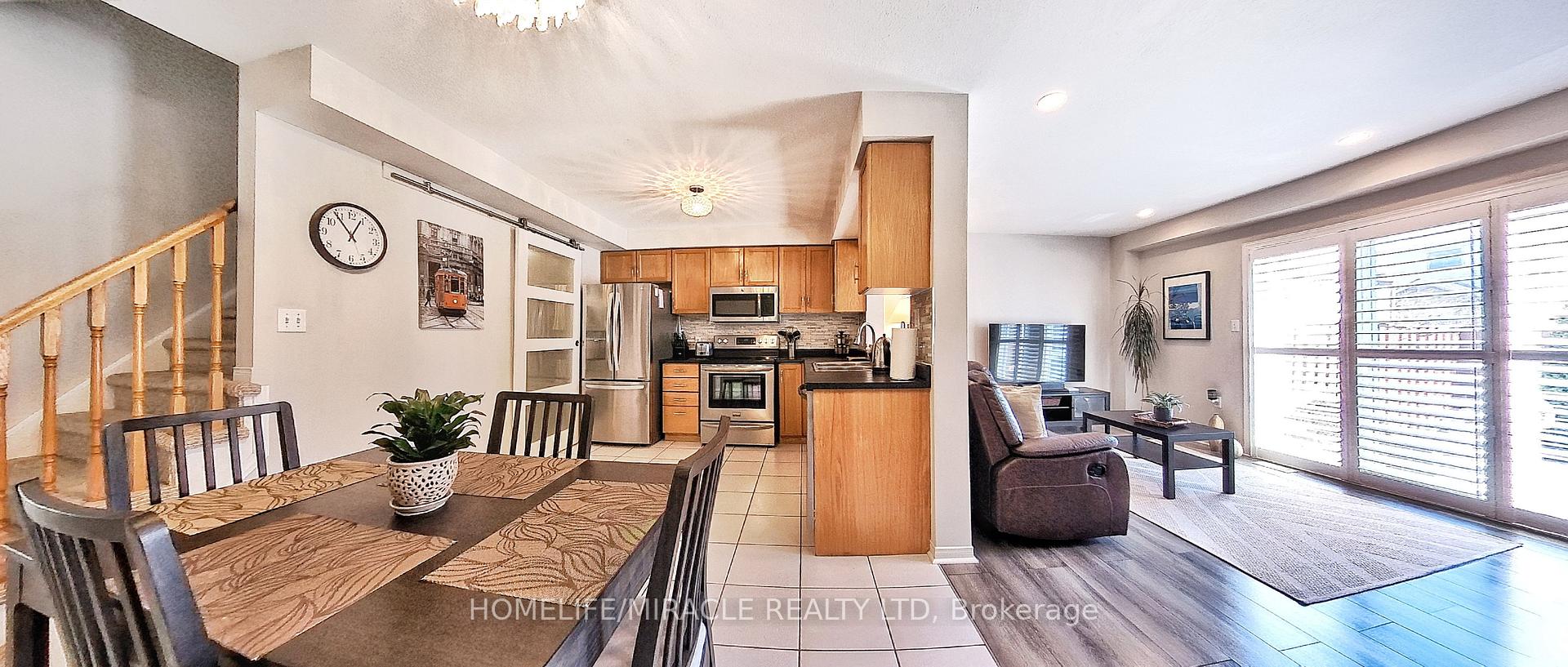 Photo 4 of Unit 9, 174 Highbury Drive, Hamilton, Stoney Creek Mountain — HOMEH