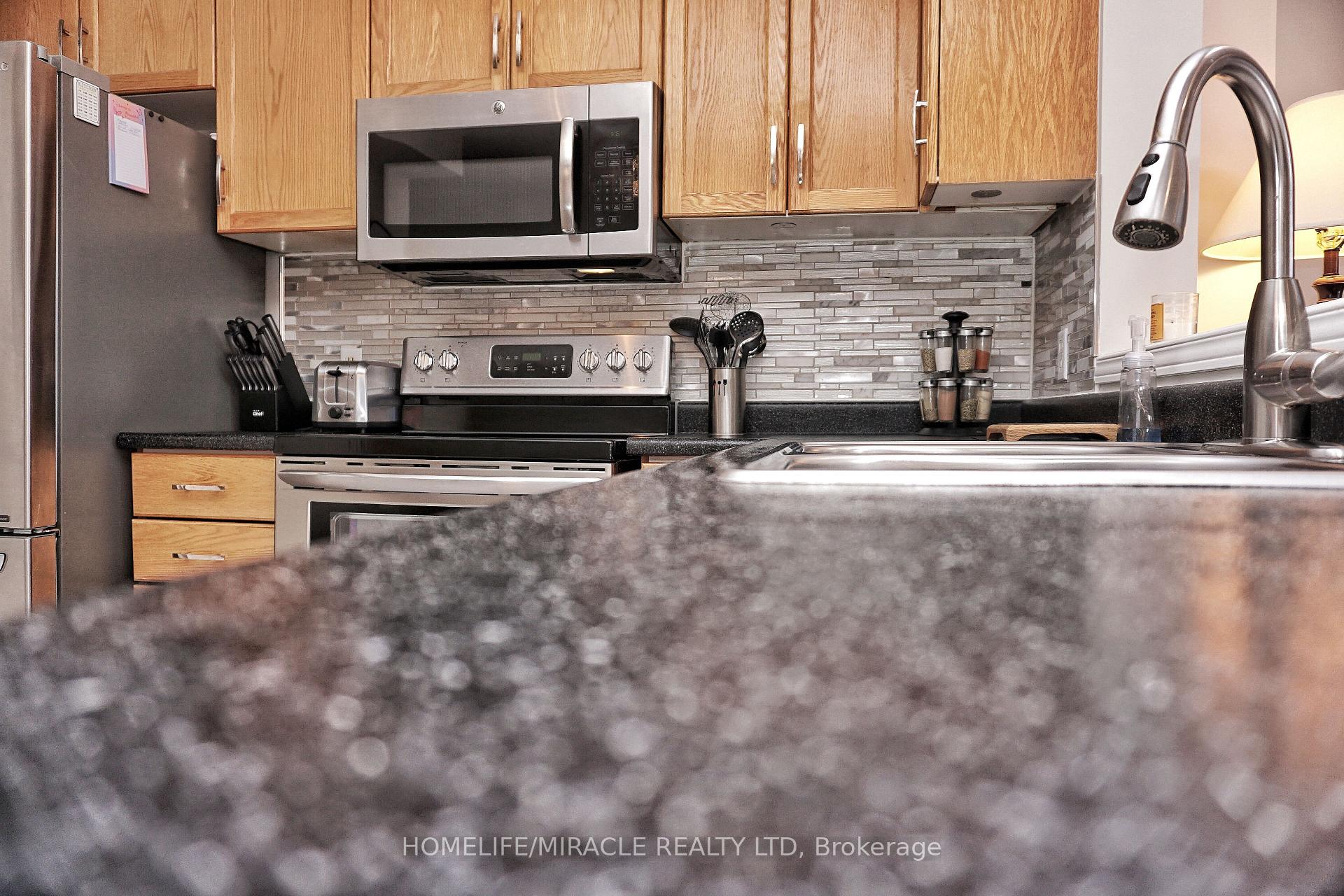 Photo 13 of Unit 9, 174 Highbury Drive, Hamilton, Stoney Creek Mountain — HOMEH