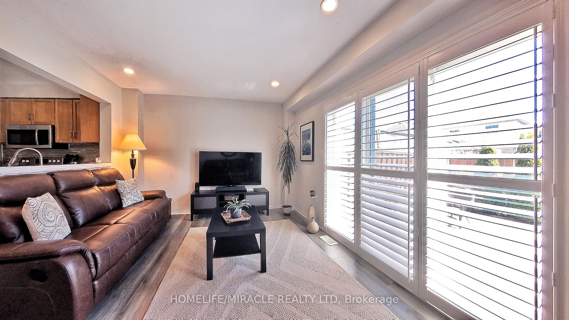 Photo 21 of Unit 9, 174 Highbury Drive, Hamilton, Stoney Creek Mountain — HOMEH