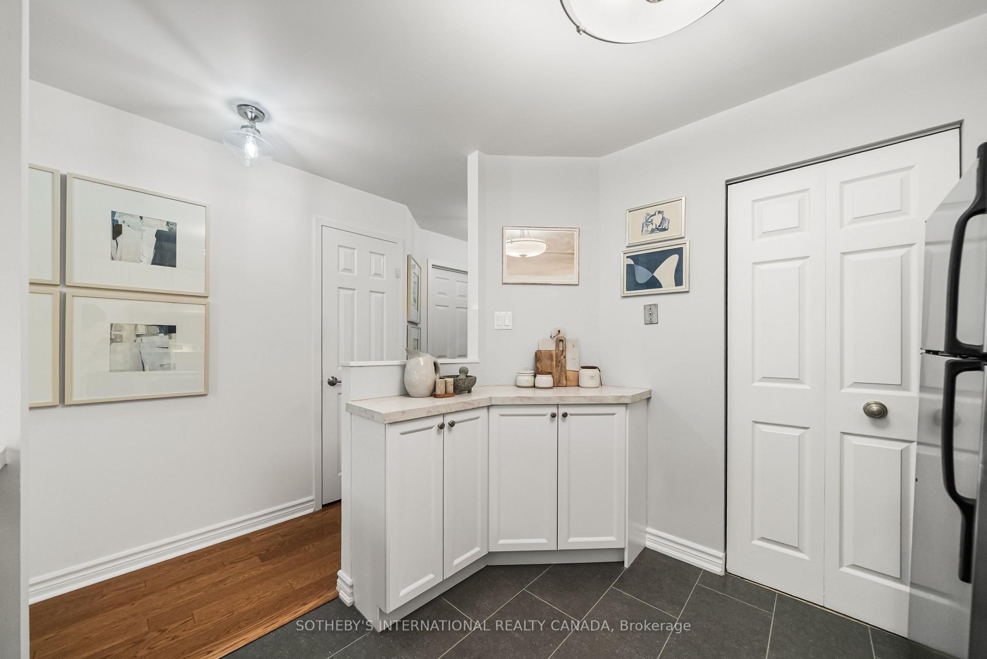 Photo 8 of Unit 209, 356 Mcrae Drive, Toronto, Leaside — HOMEH