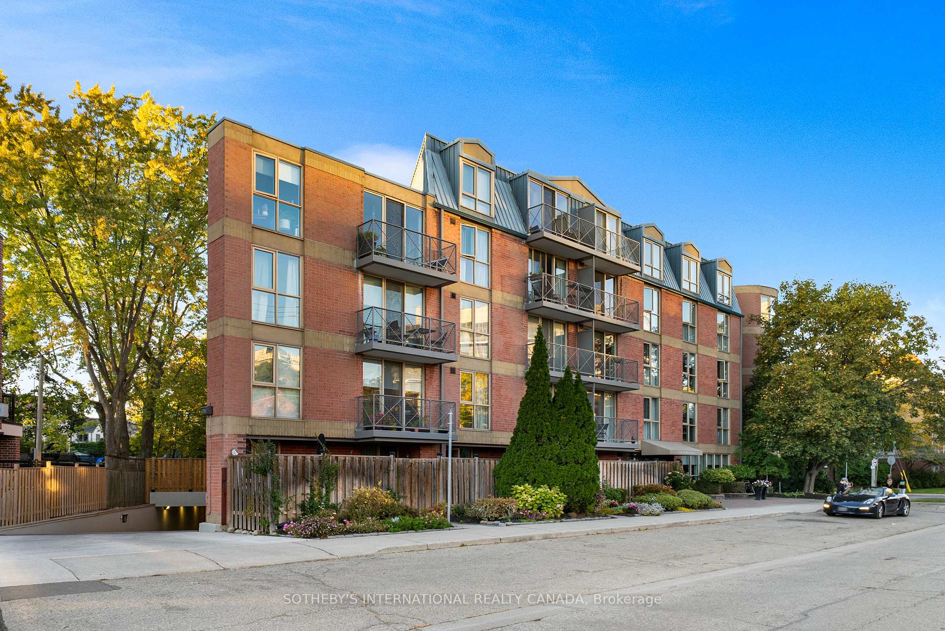 Photo 33 of Unit 209, 356 Mcrae Drive, Toronto, Leaside — HOMEH