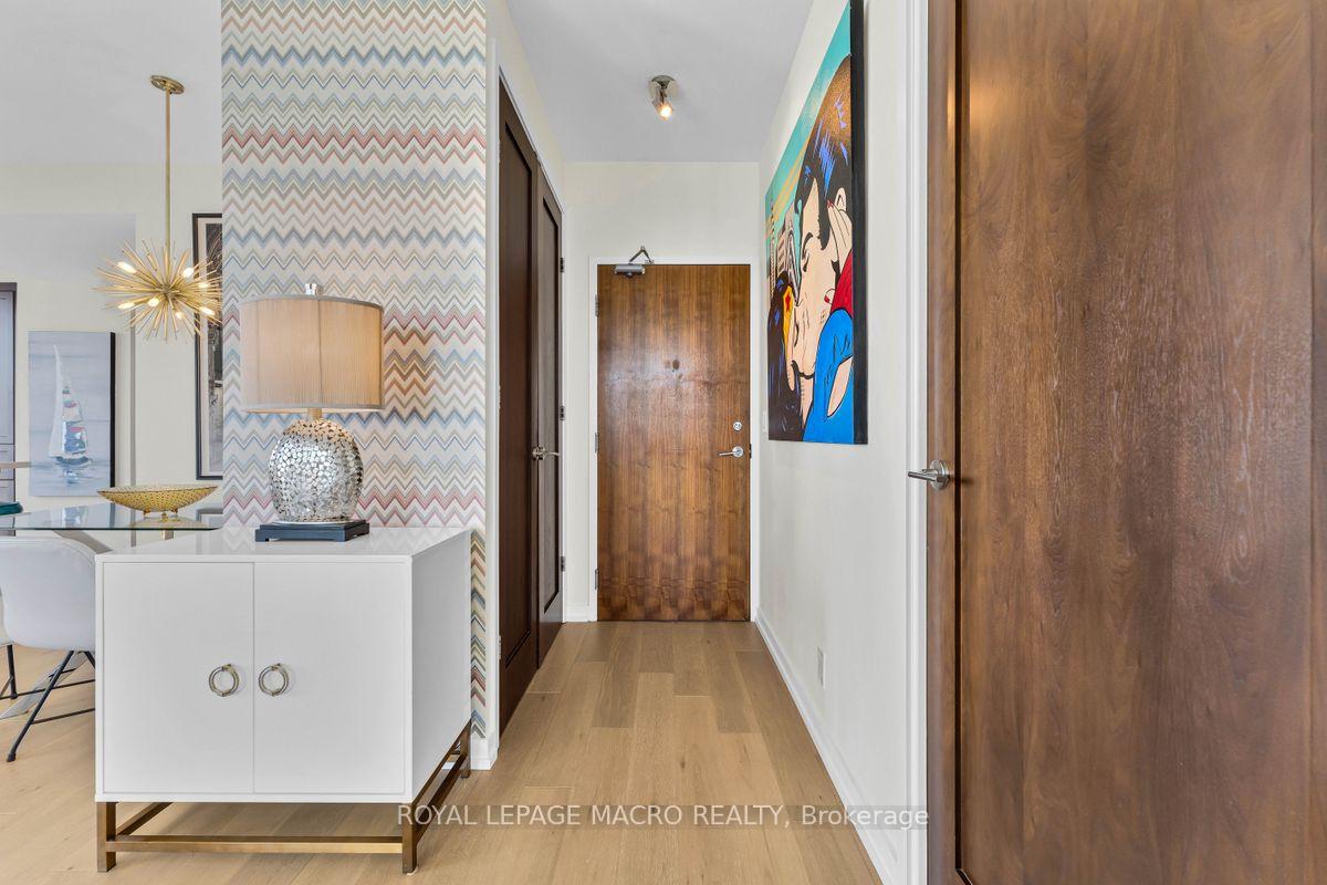 Photo 9 of Unit 4302, 33 Lombard Street, Toronto, Church-Yonge Corridor — HOMEH