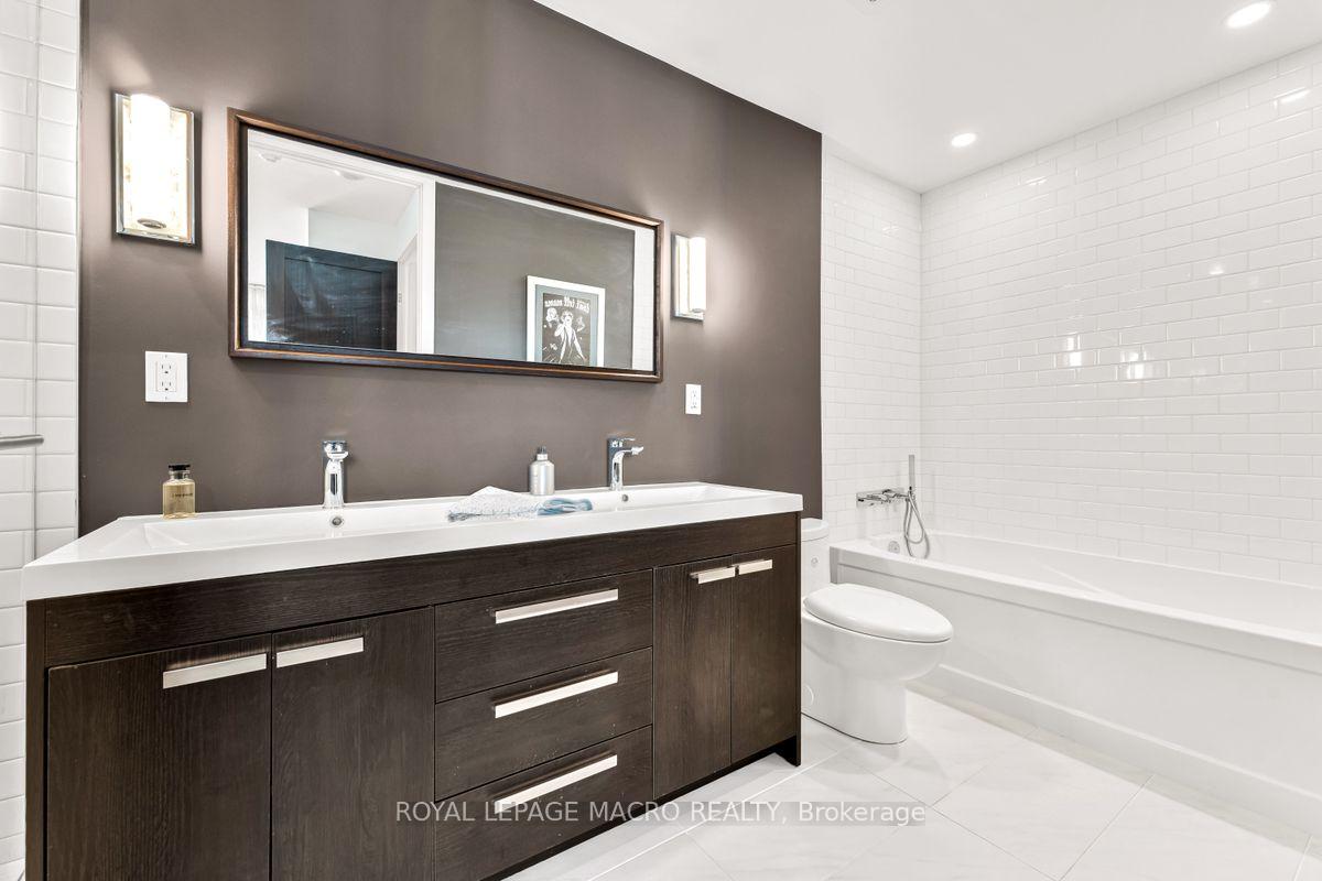 Photo 15 of Unit 4302, 33 Lombard Street, Toronto, Church-Yonge Corridor — HOMEH