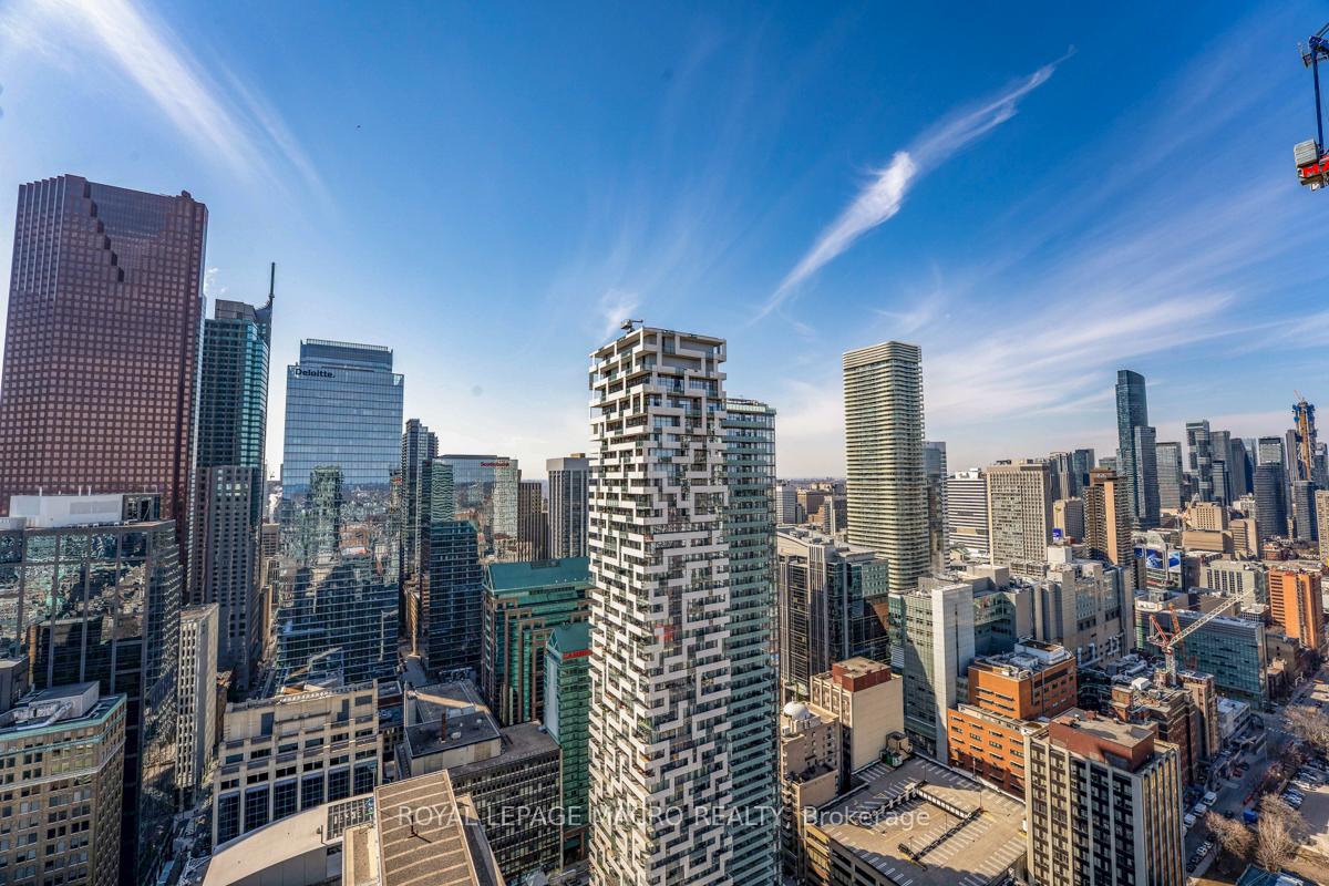 Photo 32 of Unit 4302, 33 Lombard Street, Toronto, Church-Yonge Corridor — HOMEH