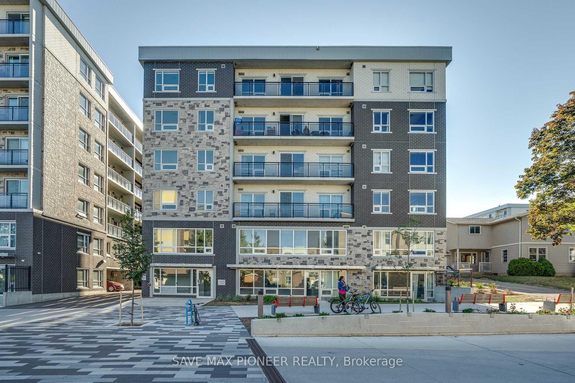 Front of Unit A308, 275 Larch Street