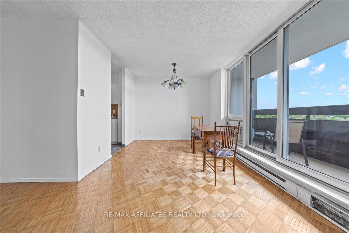 Photo 14 of Unit 706, 2000 Jasmine Crescent, Ottawa, Beacon Hill South — HOMEH