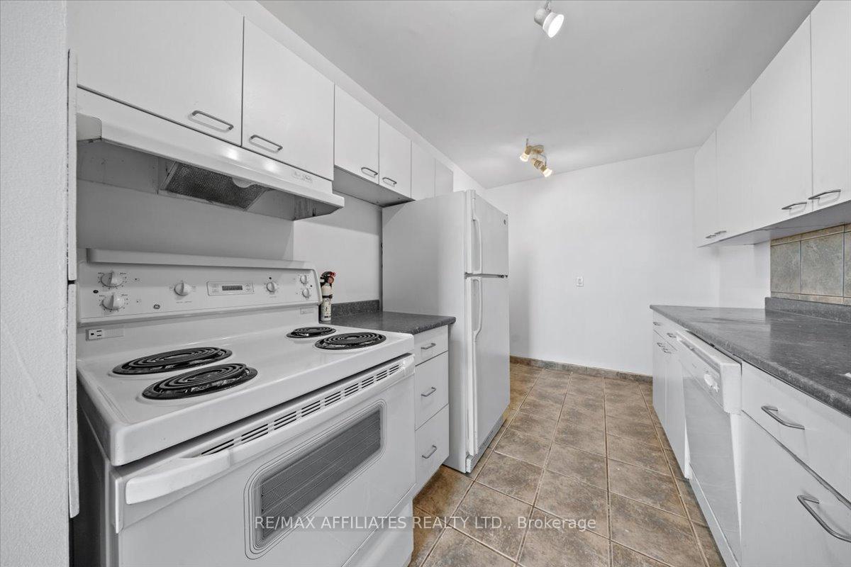 Photo 18 of Unit 706, 2000 Jasmine Crescent, Ottawa, Beacon Hill South — HOMEH