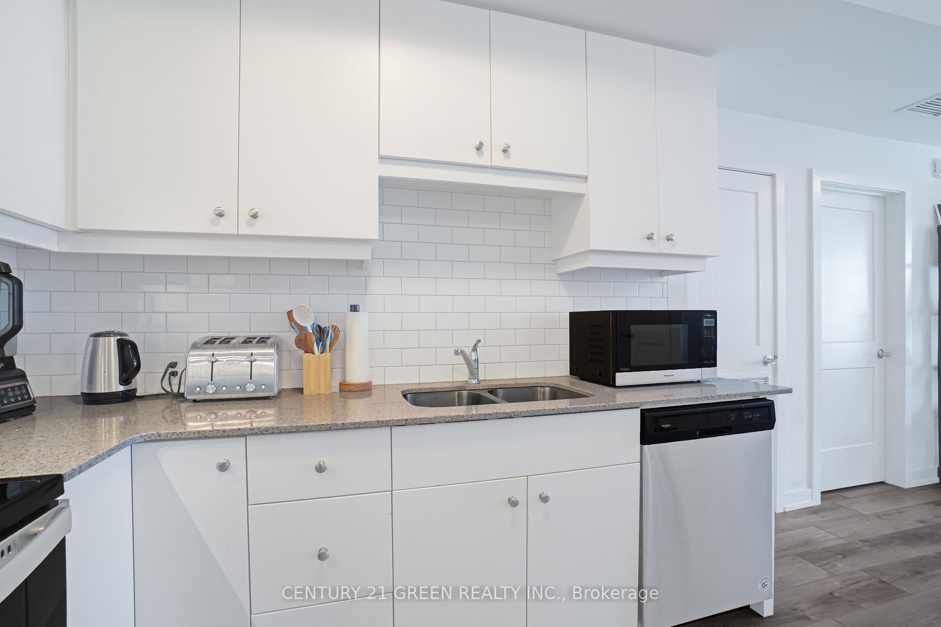 Photo 8 of Unit 407, 255 Northfield Drive E, Waterloo — HOMEH