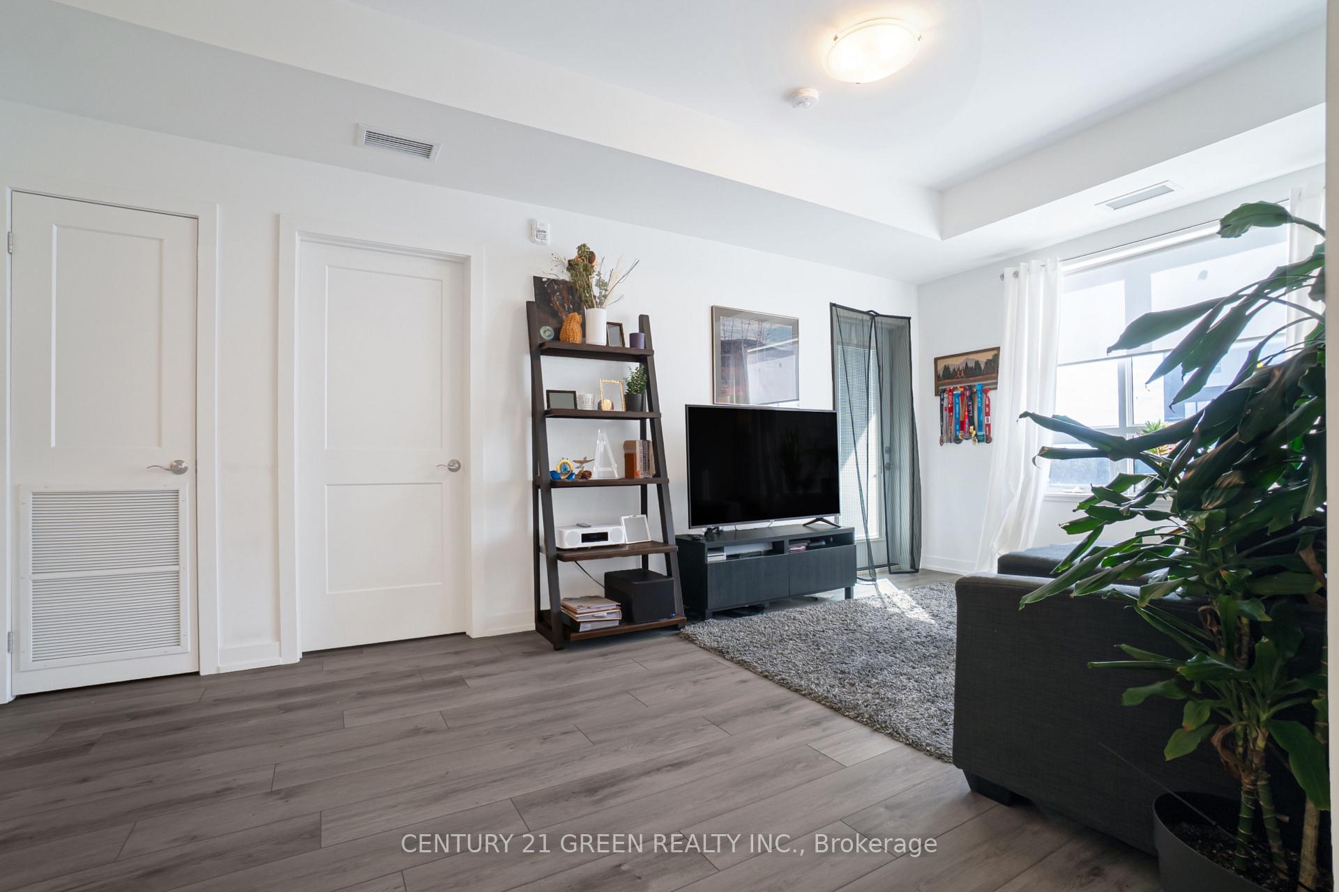Photo 13 of Unit 407, 255 Northfield Drive E, Waterloo — HOMEH