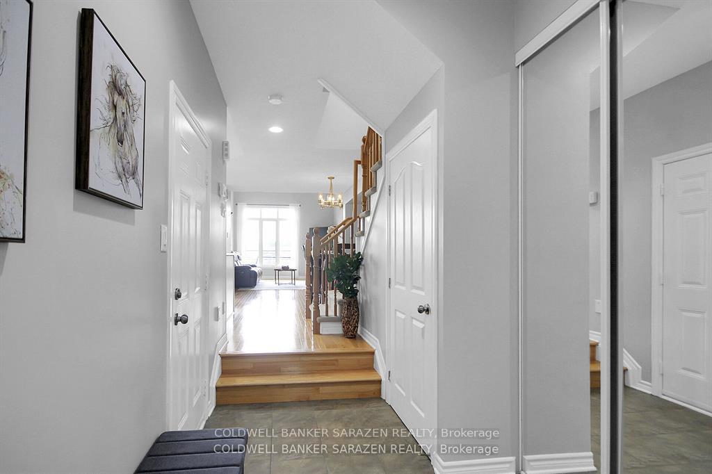 Photo 4 of 186 Eye Bright Crescent, Ottawa, Riverside South/Gloucester Glen — HOMEH
