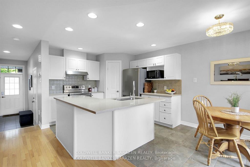 Photo 16 of 186 Eye Bright Crescent, Ottawa, Riverside South/Gloucester Glen — HOMEH