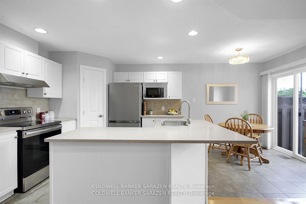 Photo 17 of 186 Eye Bright Crescent, Ottawa, Riverside South/Gloucester Glen — HOMEH