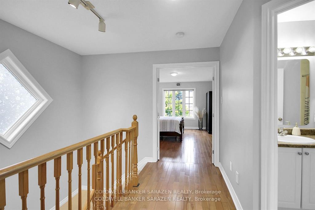 Photo 24 of 186 Eye Bright Crescent, Ottawa, Riverside South/Gloucester Glen — HOMEH