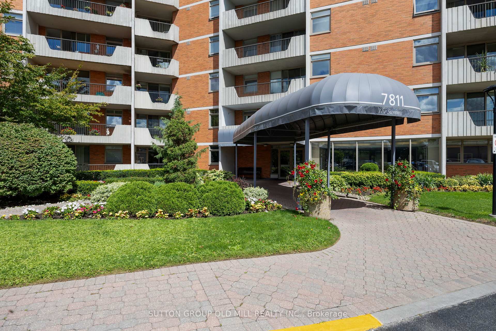 Photo 2 of Unit 602, 7811 Yonge Street, Markham, Thornhill — HOMEH