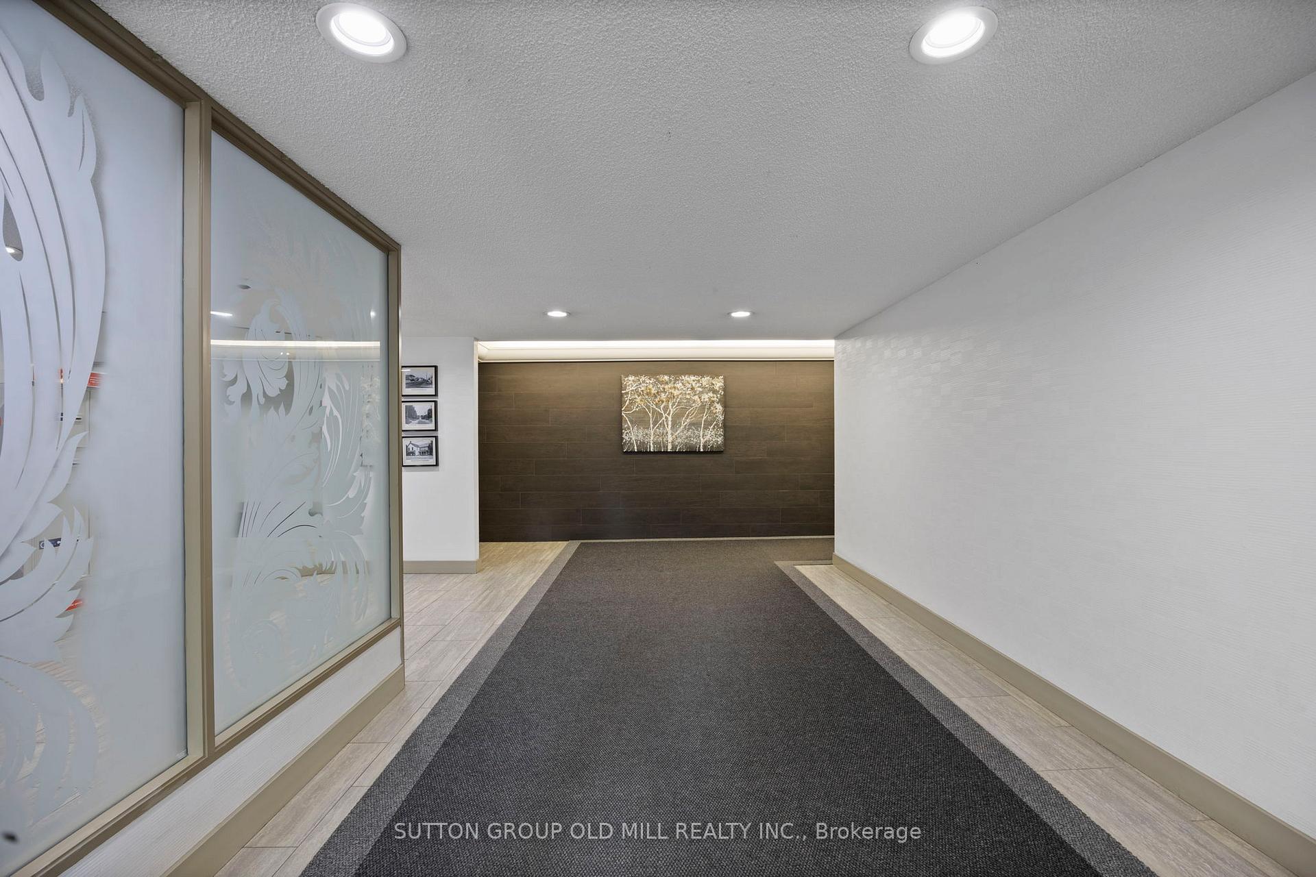 Photo 3 of Unit 602, 7811 Yonge Street, Markham, Thornhill — HOMEH