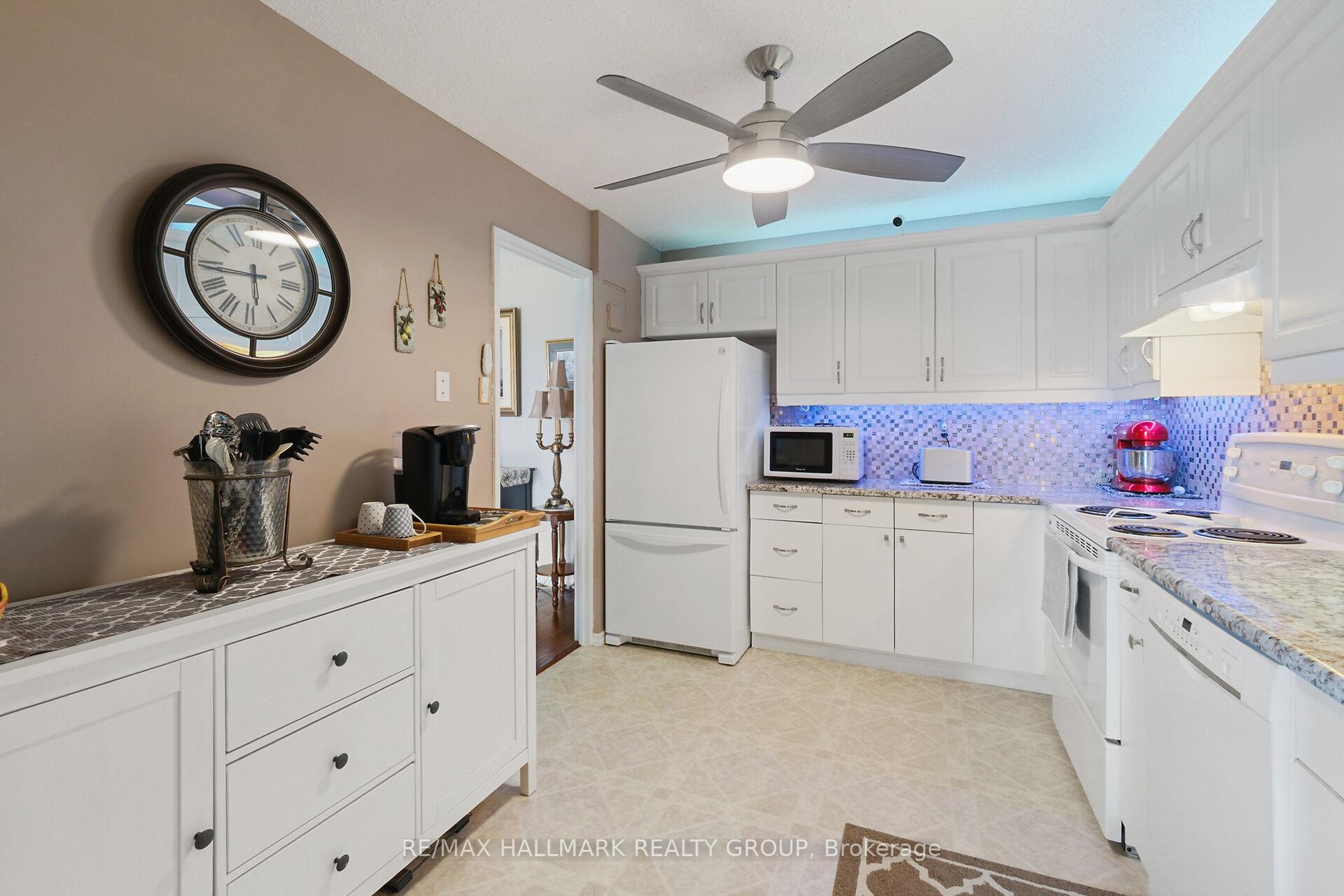 Photo 19 of Unit 307, 1485 Baseline Road, Ottawa, Copeland Park — HOMEH