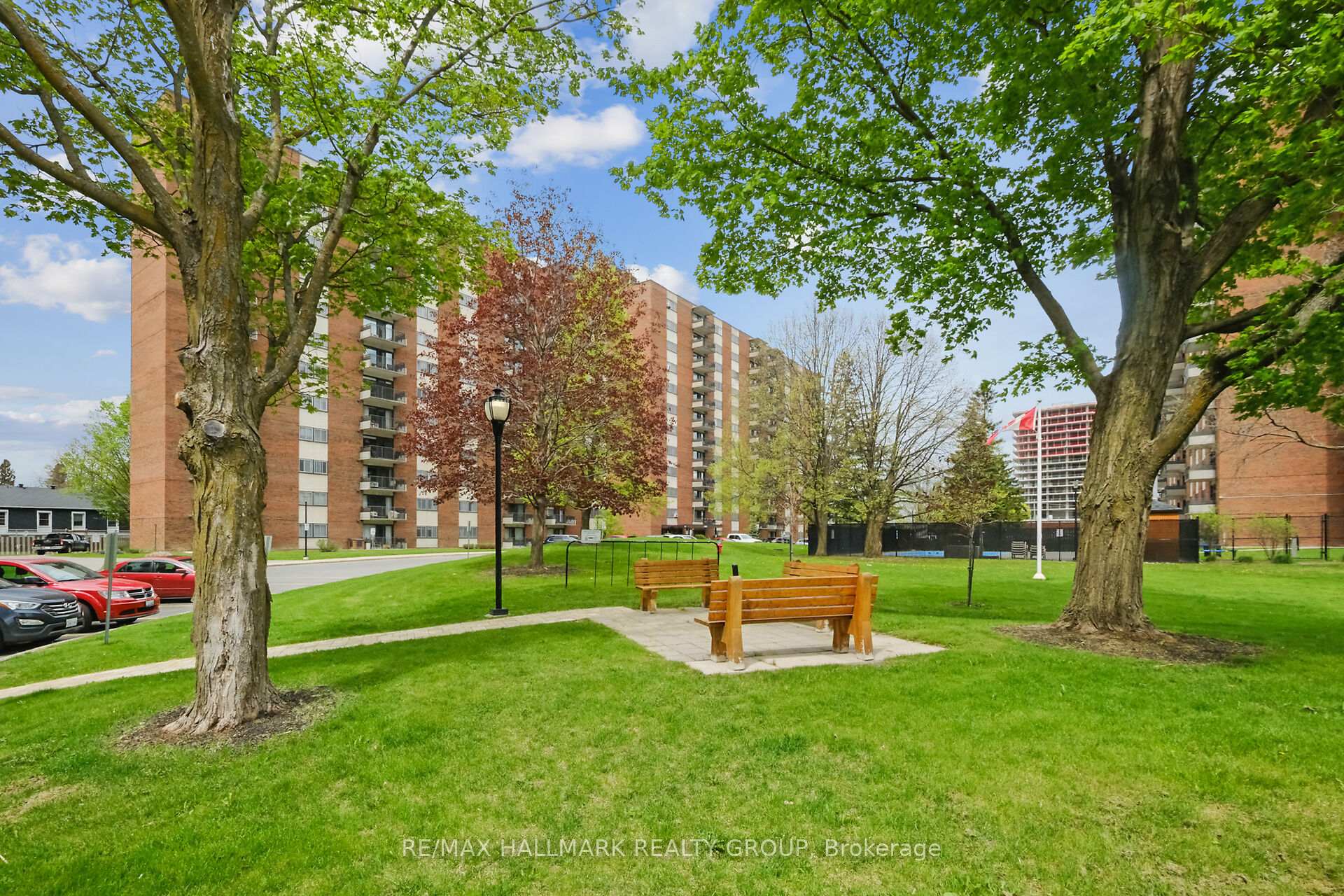 Photo 33 of Unit 307, 1485 Baseline Road, Ottawa, Copeland Park — HOMEH