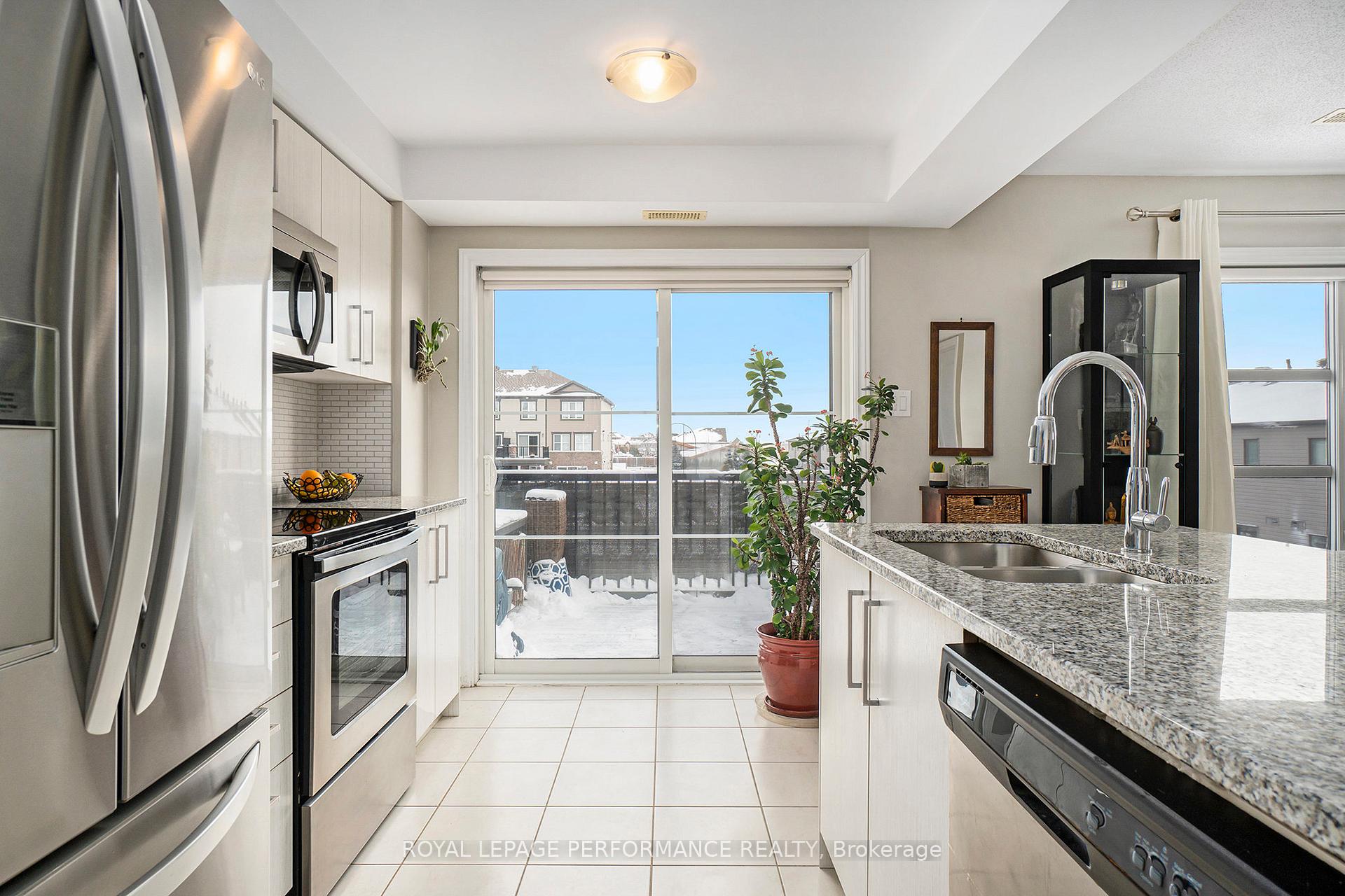 Photo 7 of Unit B, 316 Des Tilleuls Private, Ottawa, Avalon West — HOMEH