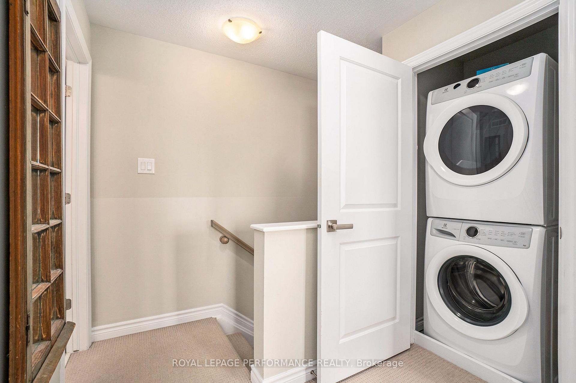 Photo 10 of Unit B, 316 Des Tilleuls Private, Ottawa, Avalon West — HOMEH