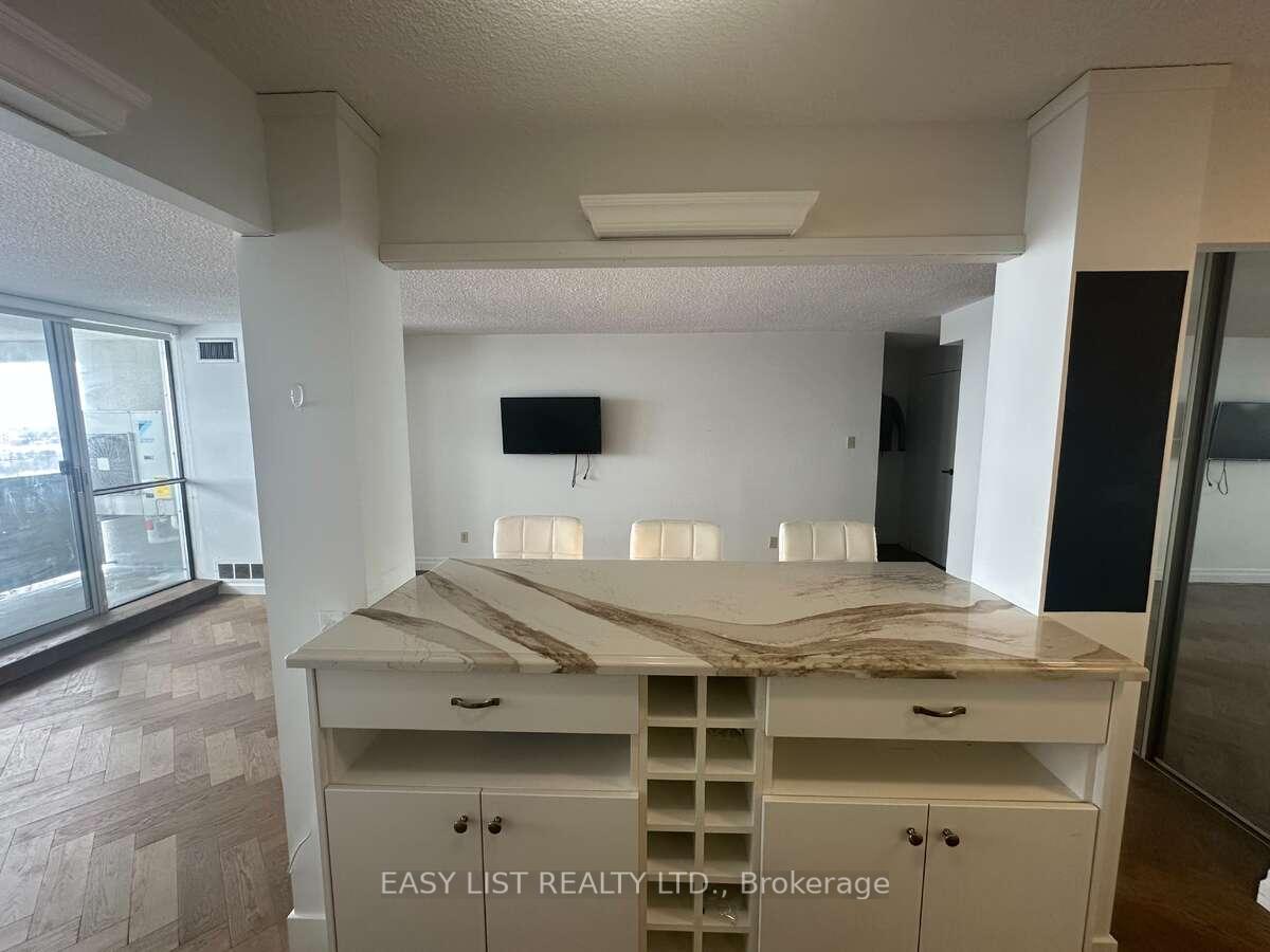 Photo 3 of Unit 1907, 375 King Street N, Waterloo, Lakeshore Village — HOMEH