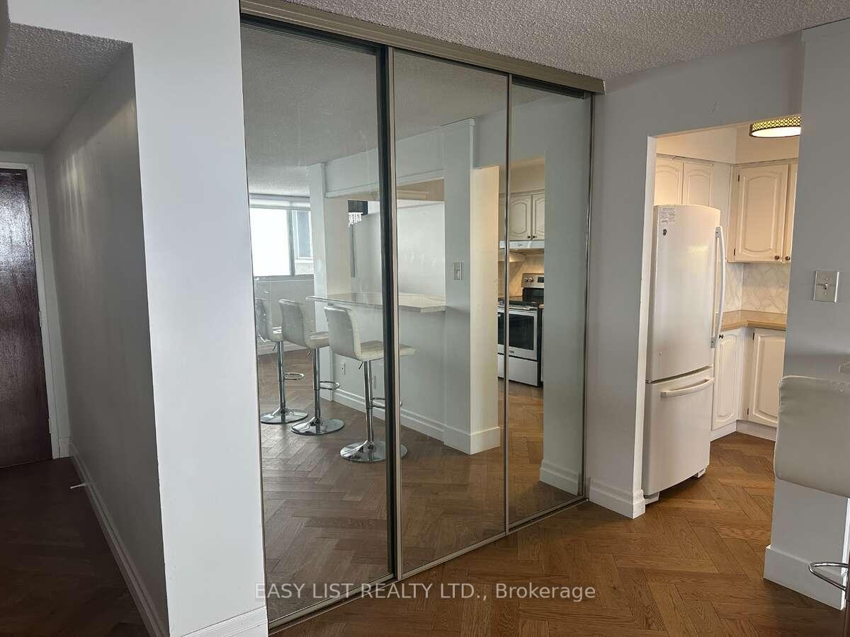 Photo 7 of Unit 1907, 375 King Street N, Waterloo, Lakeshore Village — HOMEH