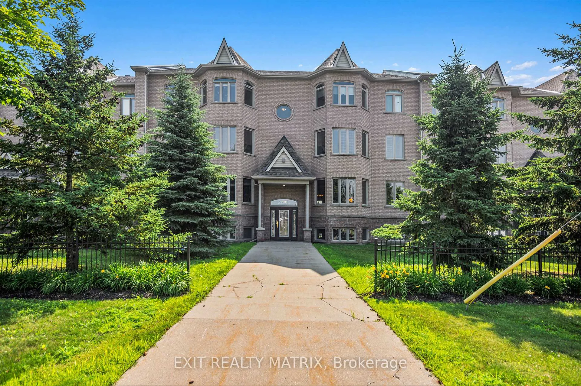 Photo 1 of Unit 4, 2086 Valin Street, Ottawa, Springridge/East Village — HOMEH