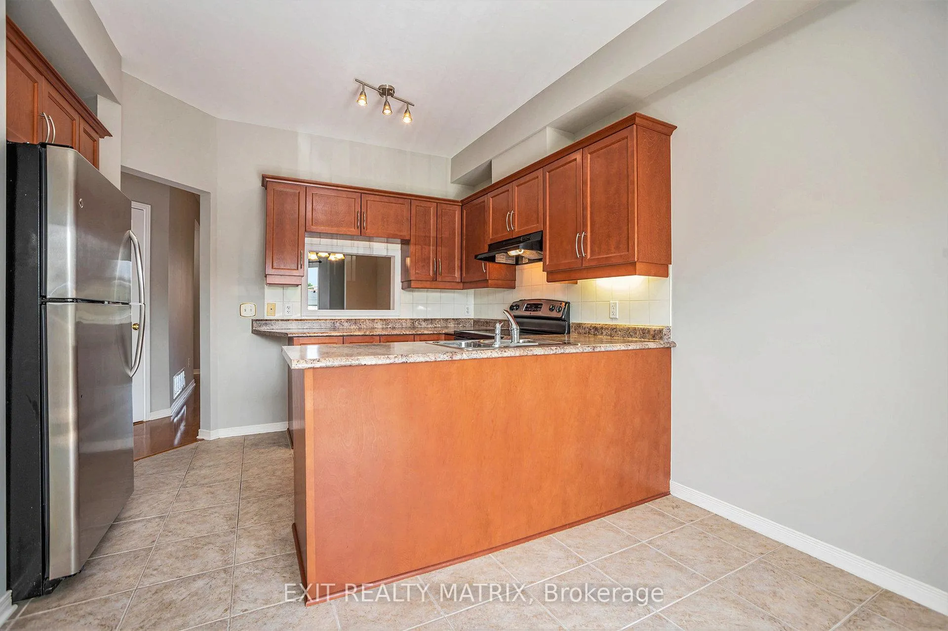 Photo 13 of Unit 4, 2086 Valin Street, Ottawa, Springridge/East Village — HOMEH