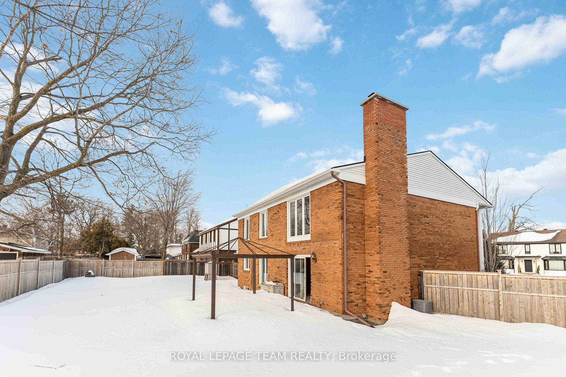Photo 39 of 13 Fifeshire Crescent, Ottawa, Pineglen/Country Place — HOMEH