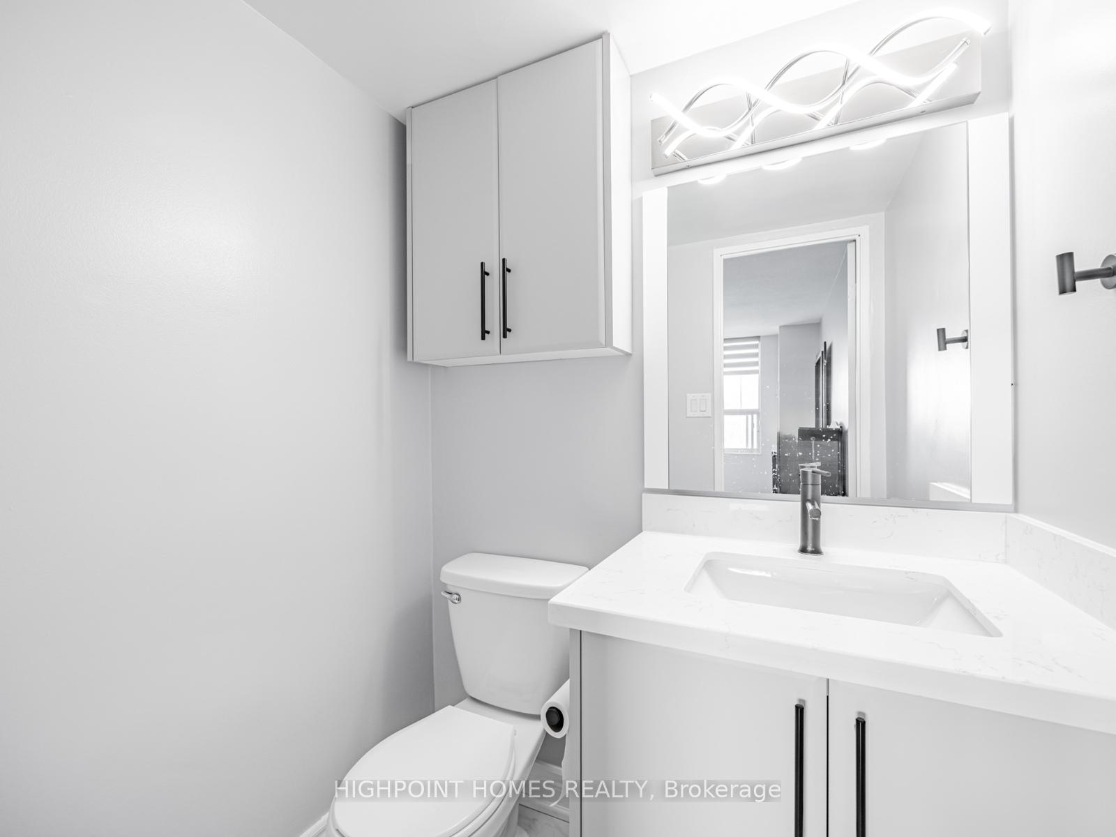 Photo 17 of Unit 919, 10 Edgecliff Golfway, Toronto, Flemingdon Park — HOMEH