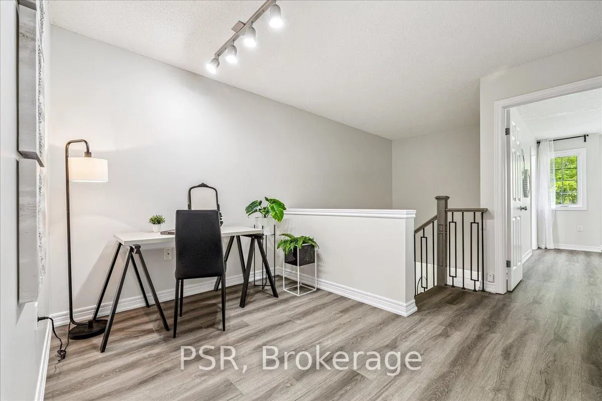 Photo 20 of Unit 38, 60 Cloverleaf Drive, Hamilton, Meadowlands — HOMEH