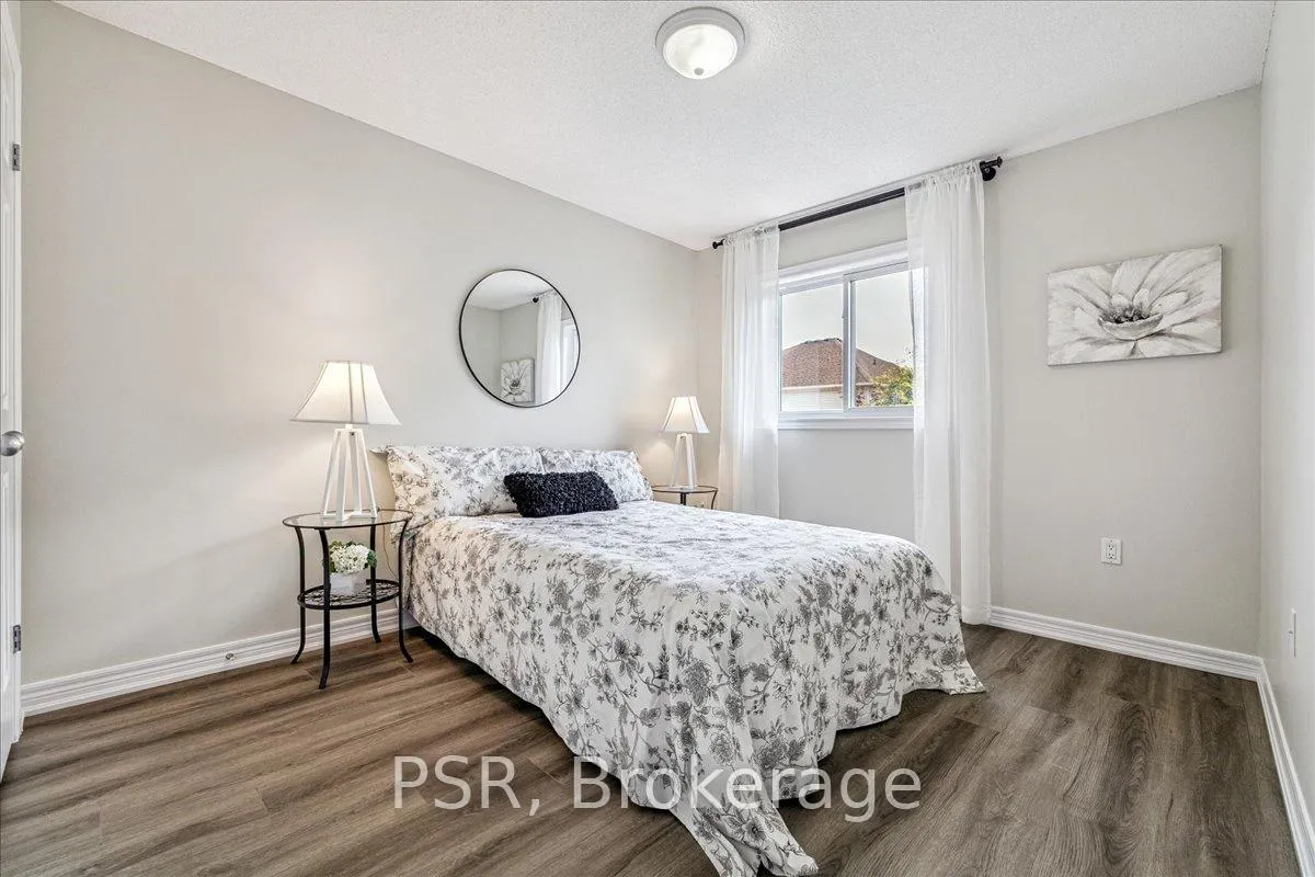 Photo 28 of Unit 38, 60 Cloverleaf Drive, Hamilton, Meadowlands — HOMEH