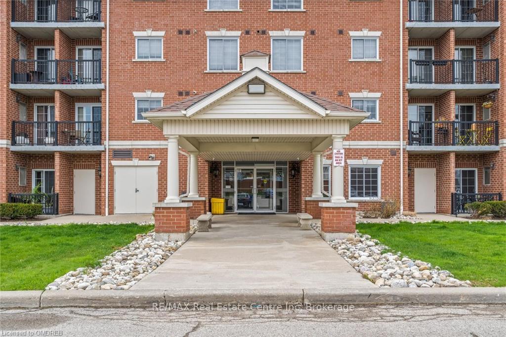 Photo 4 of Unit 205, 415 Grange Road, Guelph, Grange Road — HOMEH