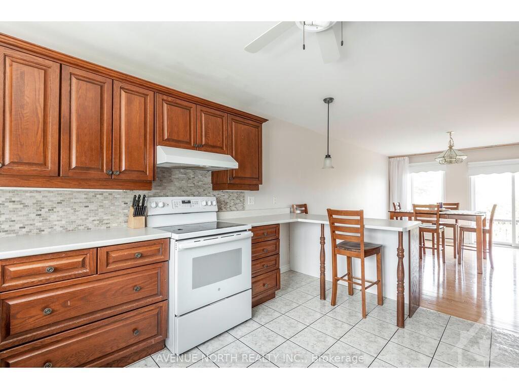 Photo 11 of 7 Riverbend Drive, Ramara, Rural Ramara — HOMEH
