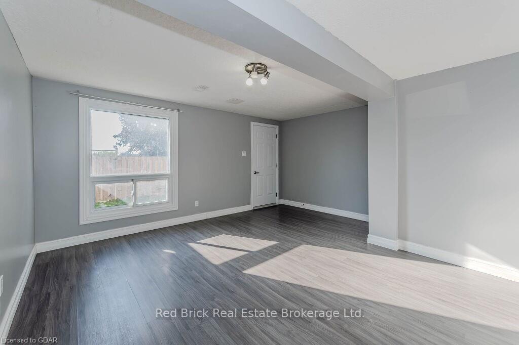 Photo 22 of Unit 73, 700 Paisley Road, Guelph, Willow West/Sugarbush/West Acres — HOMEH