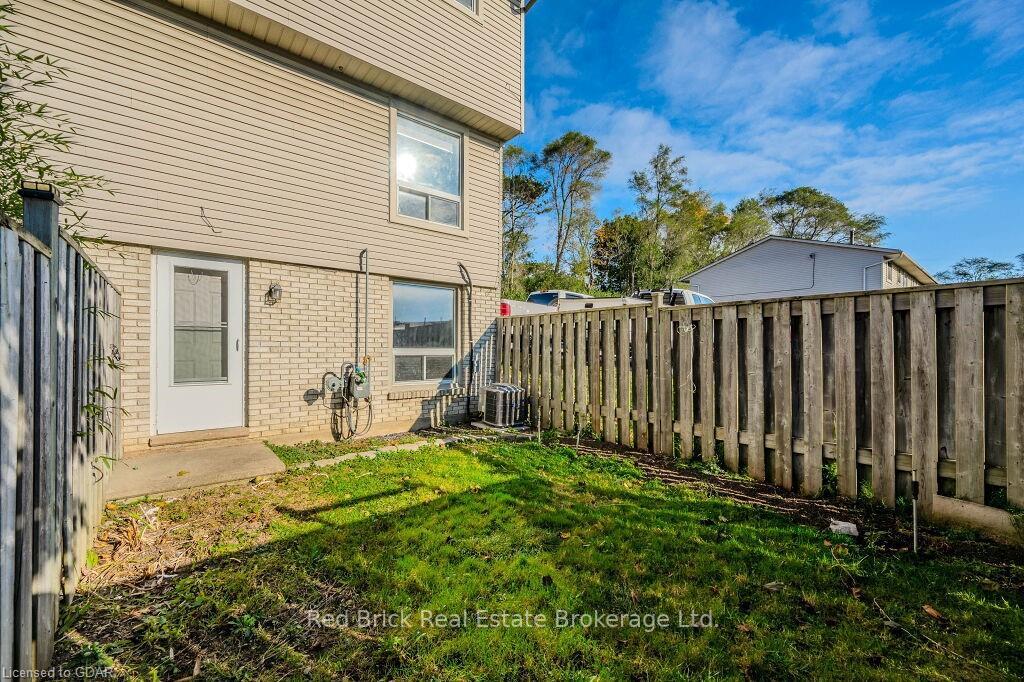 Photo 29 of Unit 73, 700 Paisley Road, Guelph, Willow West/Sugarbush/West Acres — HOMEH