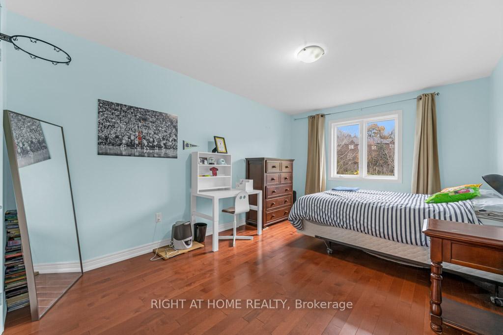 Photo 20 of Unit 127, 127 Oakhaven Place, Hamilton, Meadowlands — HOMEH