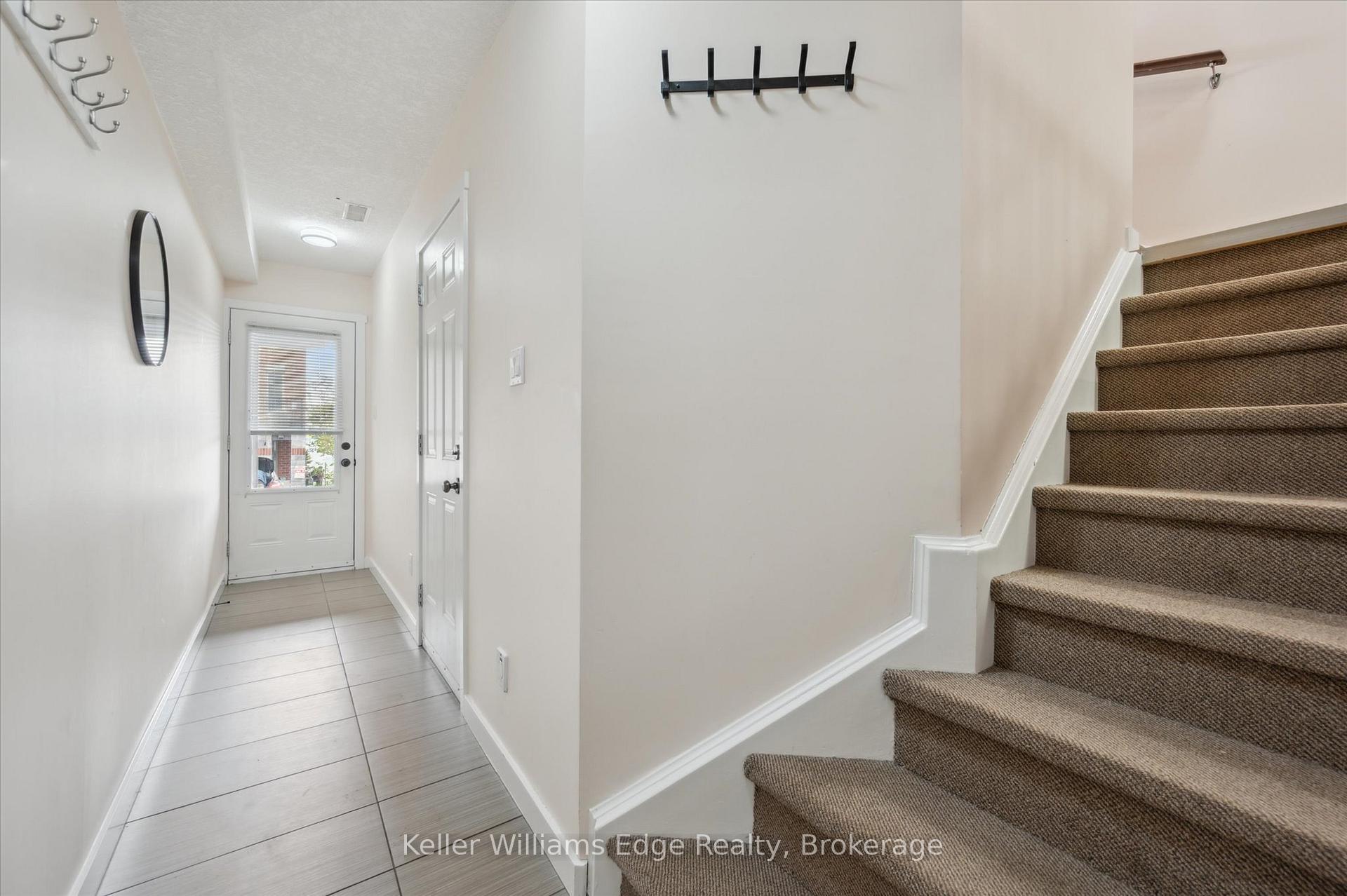Photo 3 of Unit 2, 487 East Avenue E, Kitchener — HOMEH