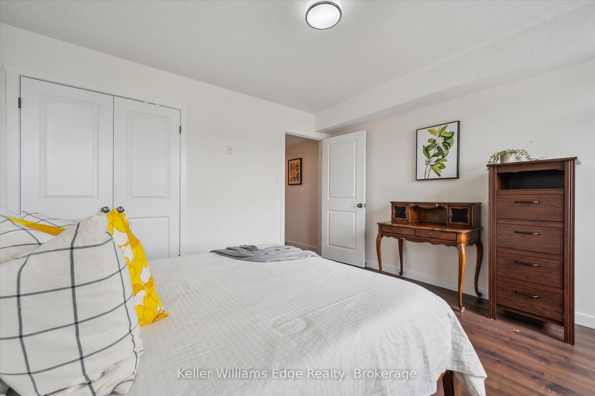 Photo 14 of Unit 2, 487 East Avenue E, Kitchener — HOMEH