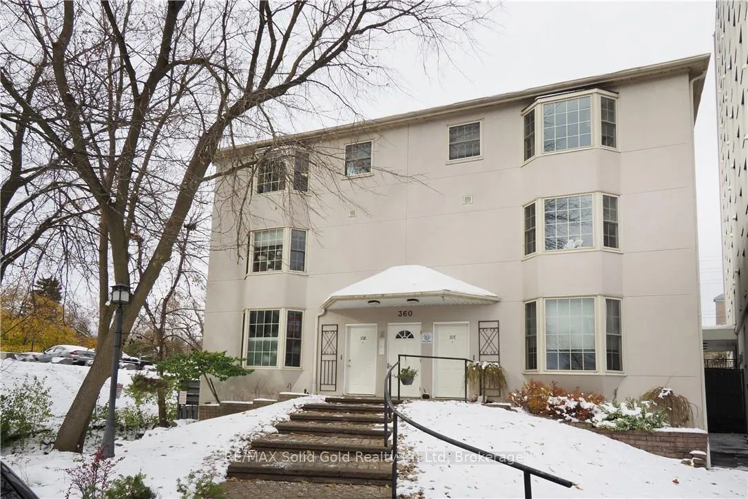 Front of Unit 107, 360 Waterloo Avenue