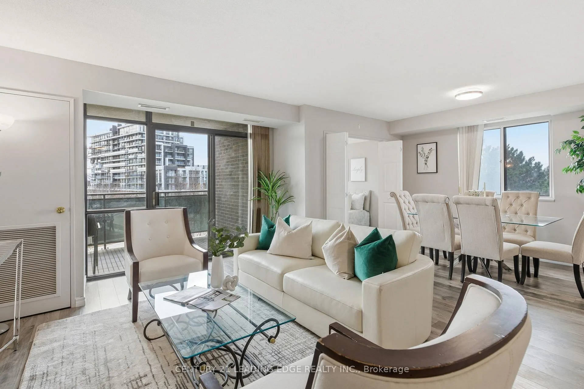 Photo 1 of Unit 407, 301 Frances Avenue, Hamilton, Stoney Creek — HOMEH