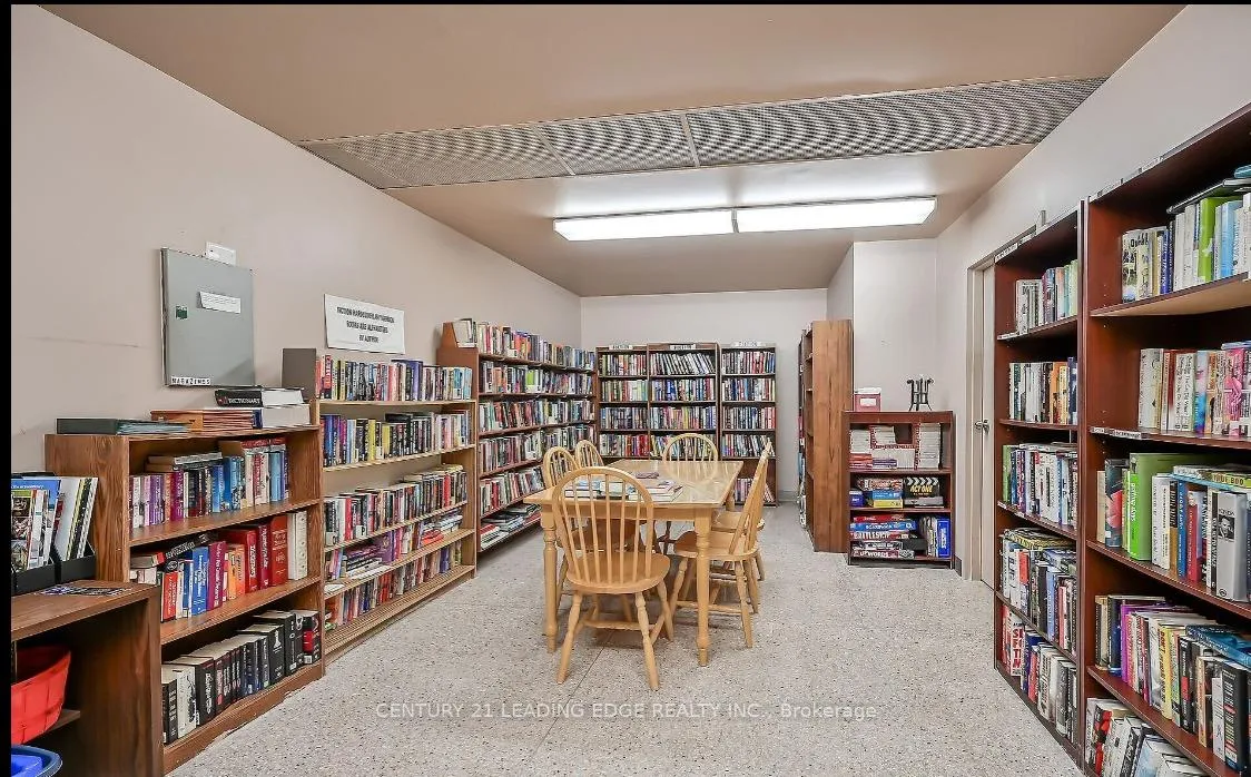 Photo 23 of Unit 407, 301 Frances Avenue, Hamilton, Stoney Creek — HOMEH